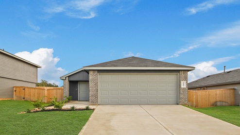 40850 Hawthorne Glades Street